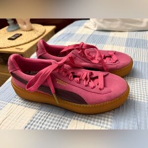 Puma Women's Pink and Brown Suede Sneakers